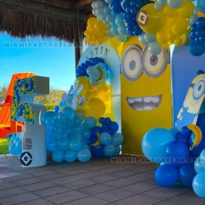 Joyful Minion Birthday Decorations in Miami image 5